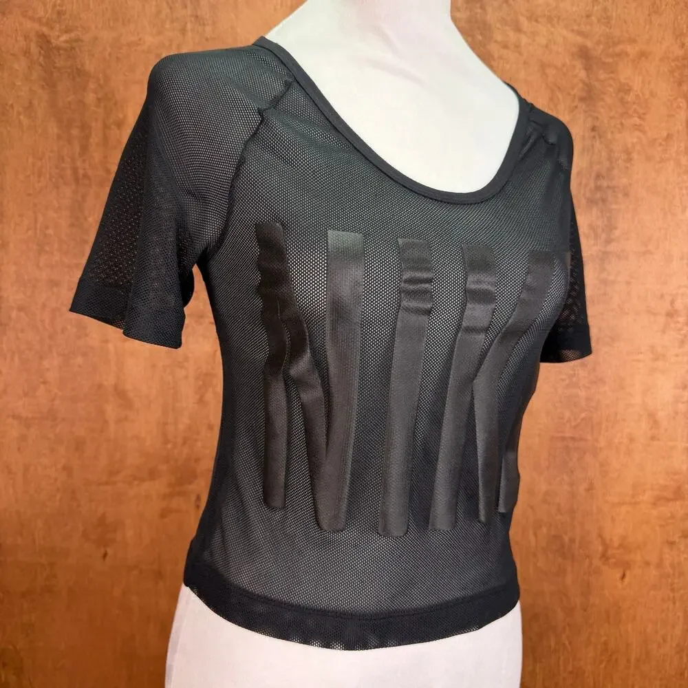 Nike Dri-fit XS black mesh crop top short sleeve athleisure streetwear